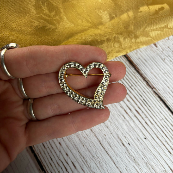 Gerry's Vintage Heart Pin-LC084
