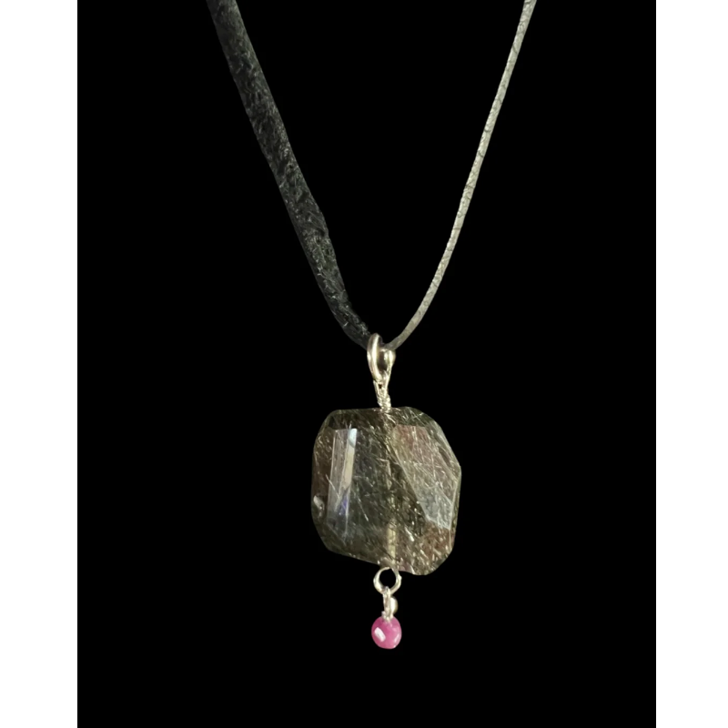 Tourmalinated Quartz Bliss Gem w/Ruby TS57