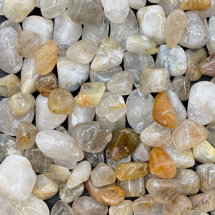 Quartz (Rutilated) Polished Q402