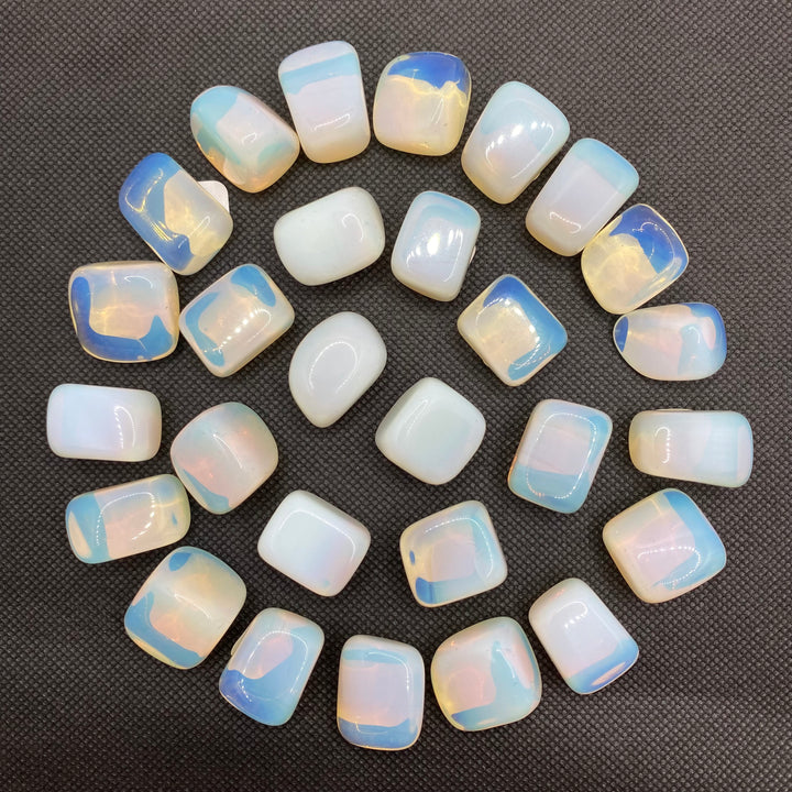 Opalite Polished-Cube O601