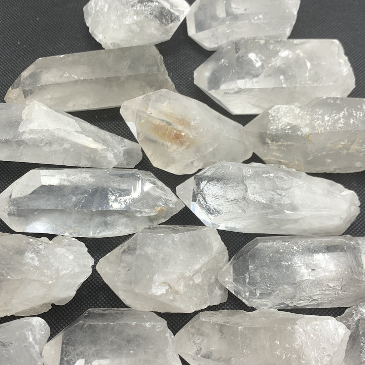 Quartz Rough Imperfect Point Y305