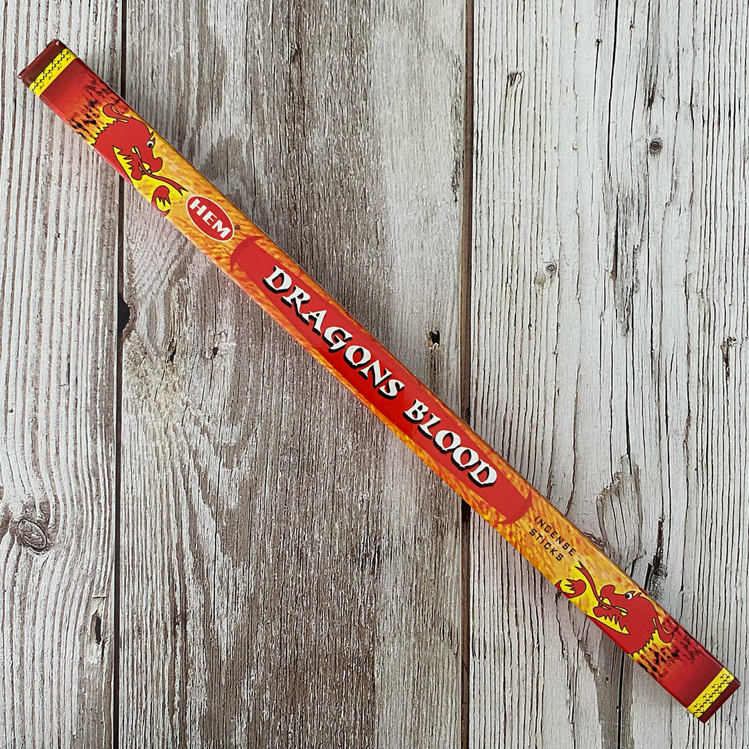 HEM Dragons Blood - Stick Incense (8 gram)