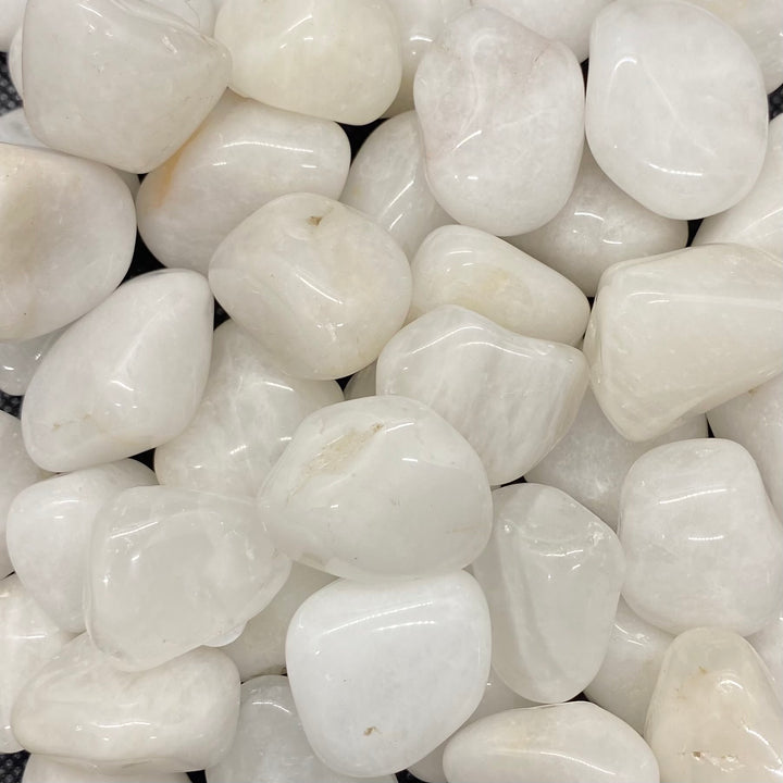 Quartz (Milky) Polished Q201