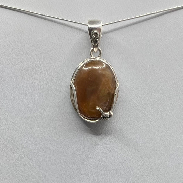 Sunstone Oval SS Pendant-TM148