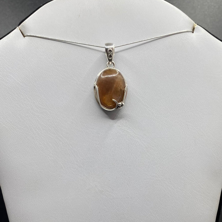 Sunstone Oval SS Pendant-TM148