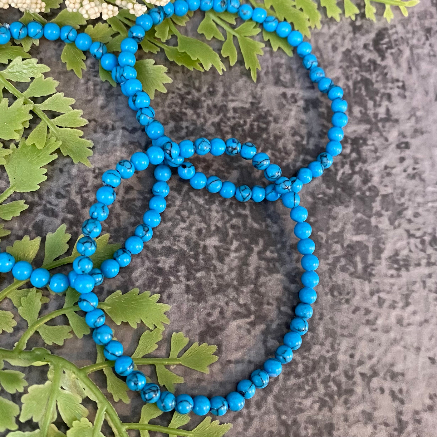 Turquoise (reconstituted) (4mm) Bracelet