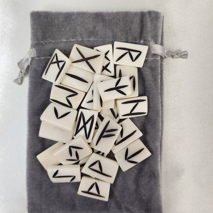 Rune Set - Bone
