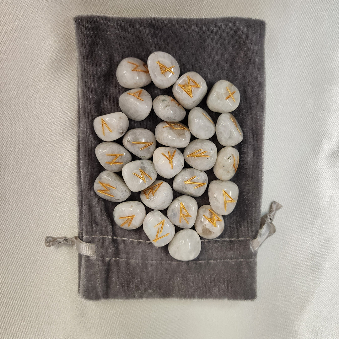 Rune Set - Rainbow Moonstone