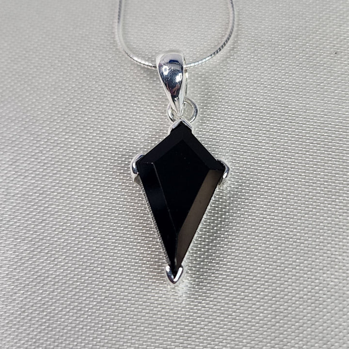 Black Onyx Pendant-MN26012