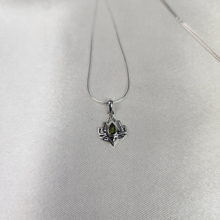 Peridot Pendant-MN26015