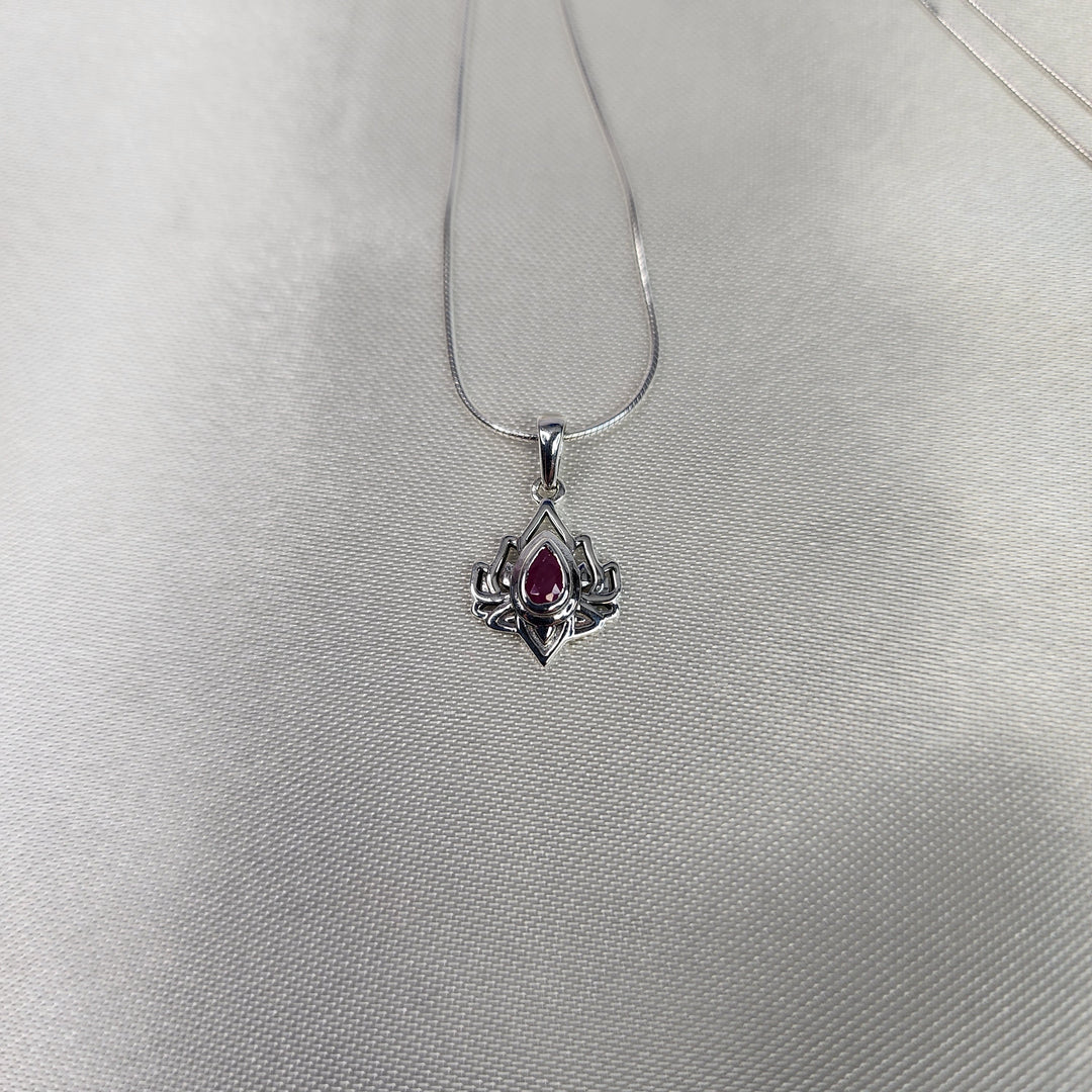 Natural Ruby Pendant-MN26019