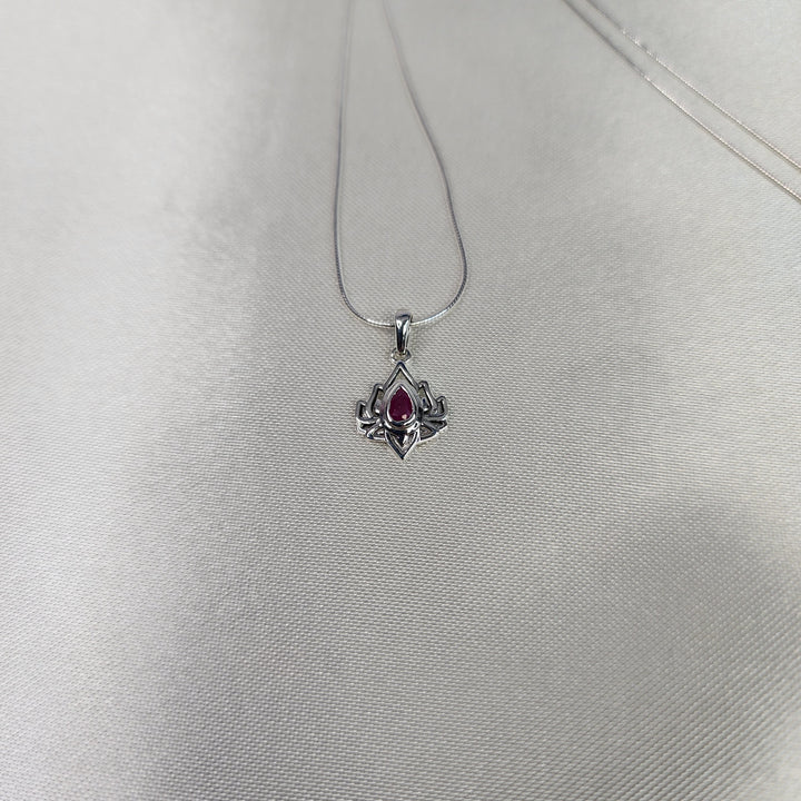 Natural Ruby Pendant-MN26019