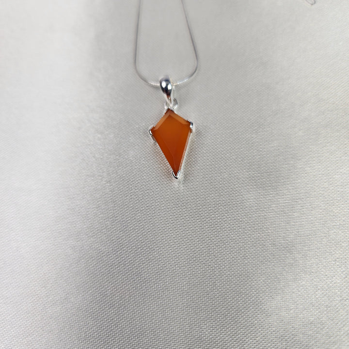 Carnelian Pendant-MN26028