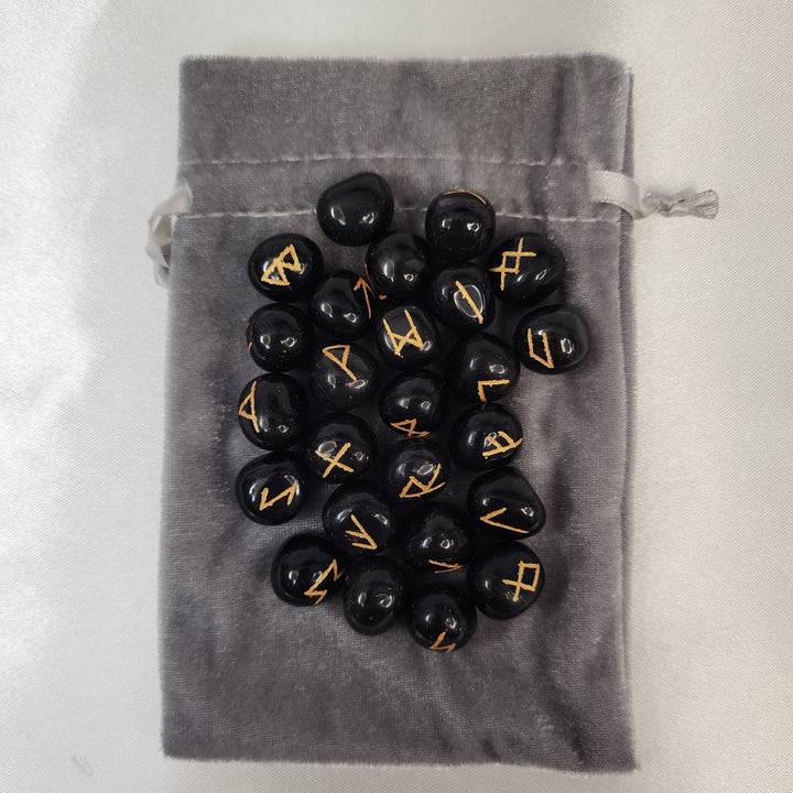 Rune Set - Black Onyx