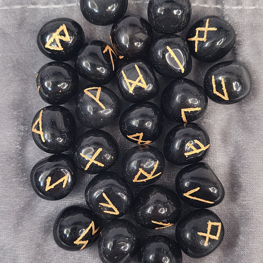 Rune Set - Black Onyx