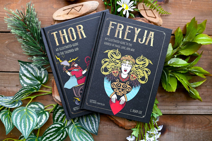 Freyja: An Illustrated Guide...Goddess of Magic, Love & War