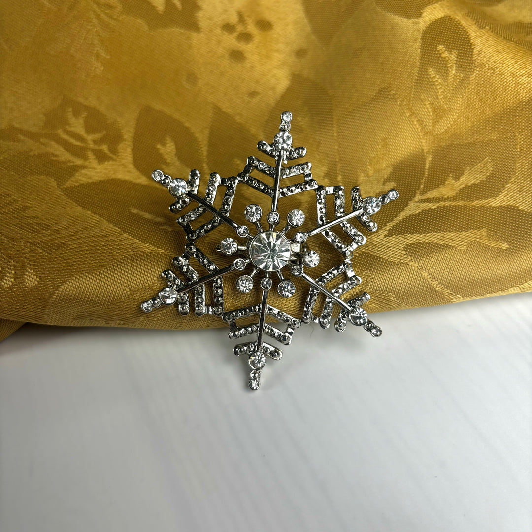 Snowflake Rhinestone Pin-LC100