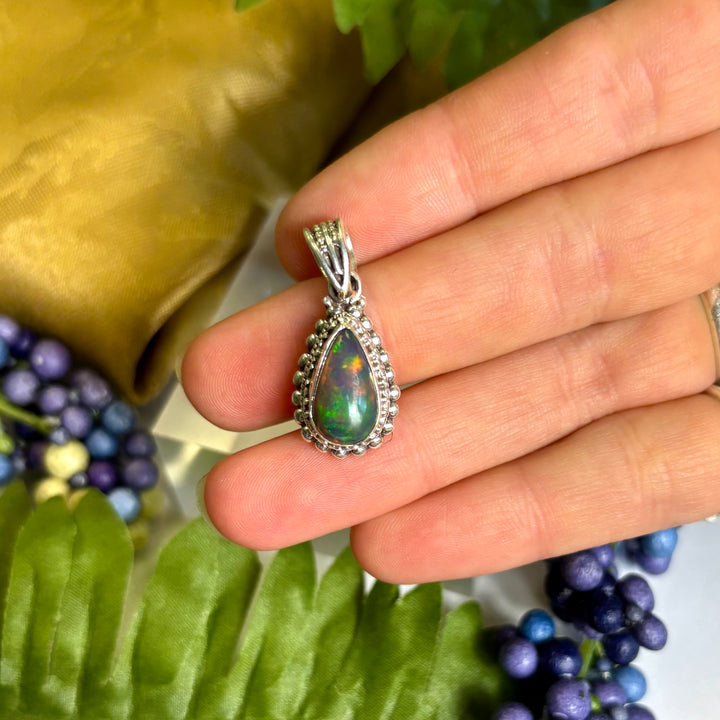 Opal SS Pendant -JCP434