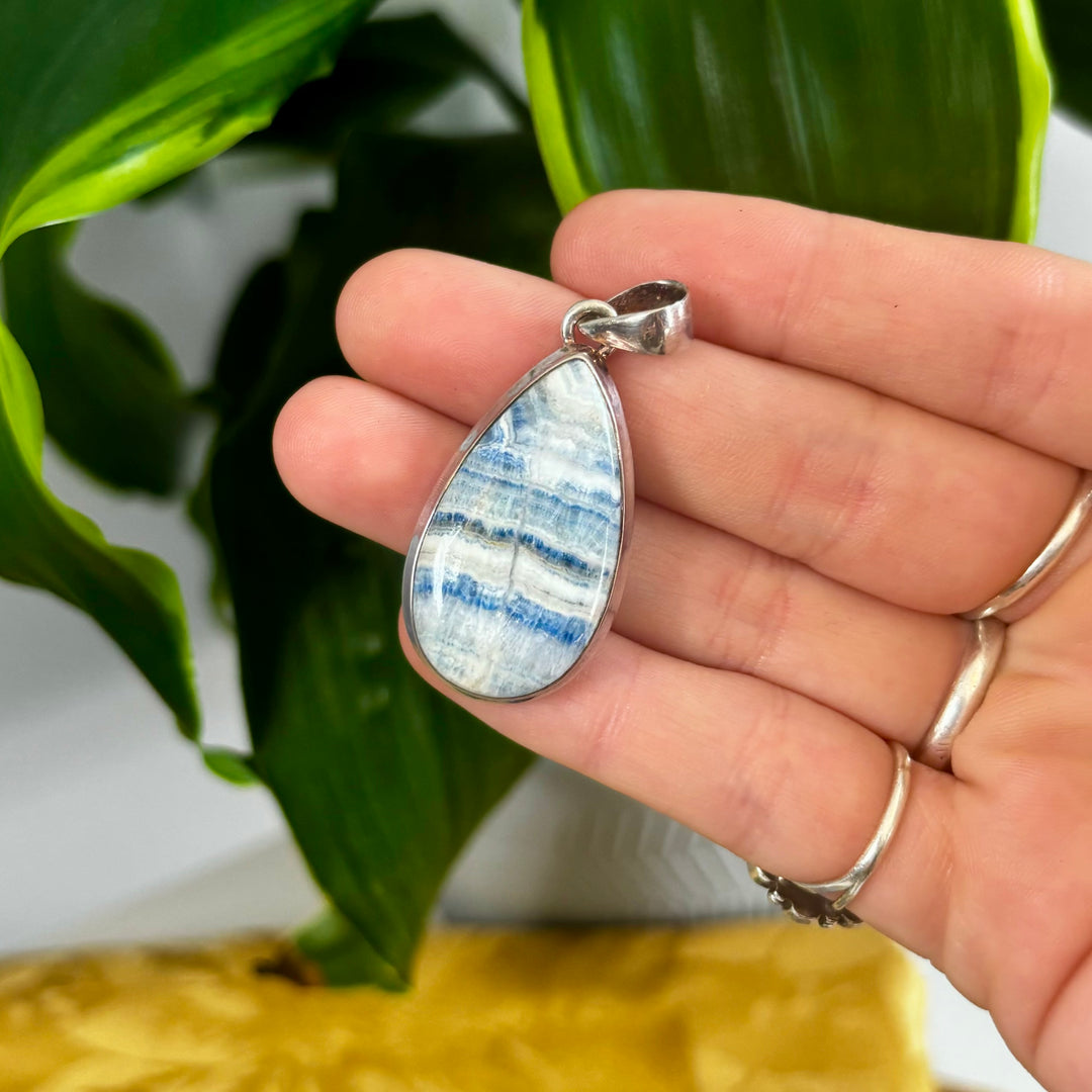 Blue Sheelite Pendant-MN77b P14