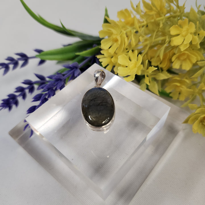 Labradorite Pendant  -JDS26108