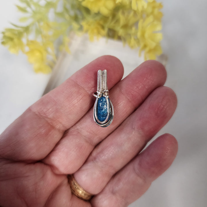 Apatite Wire Wrap pendant - CR26045