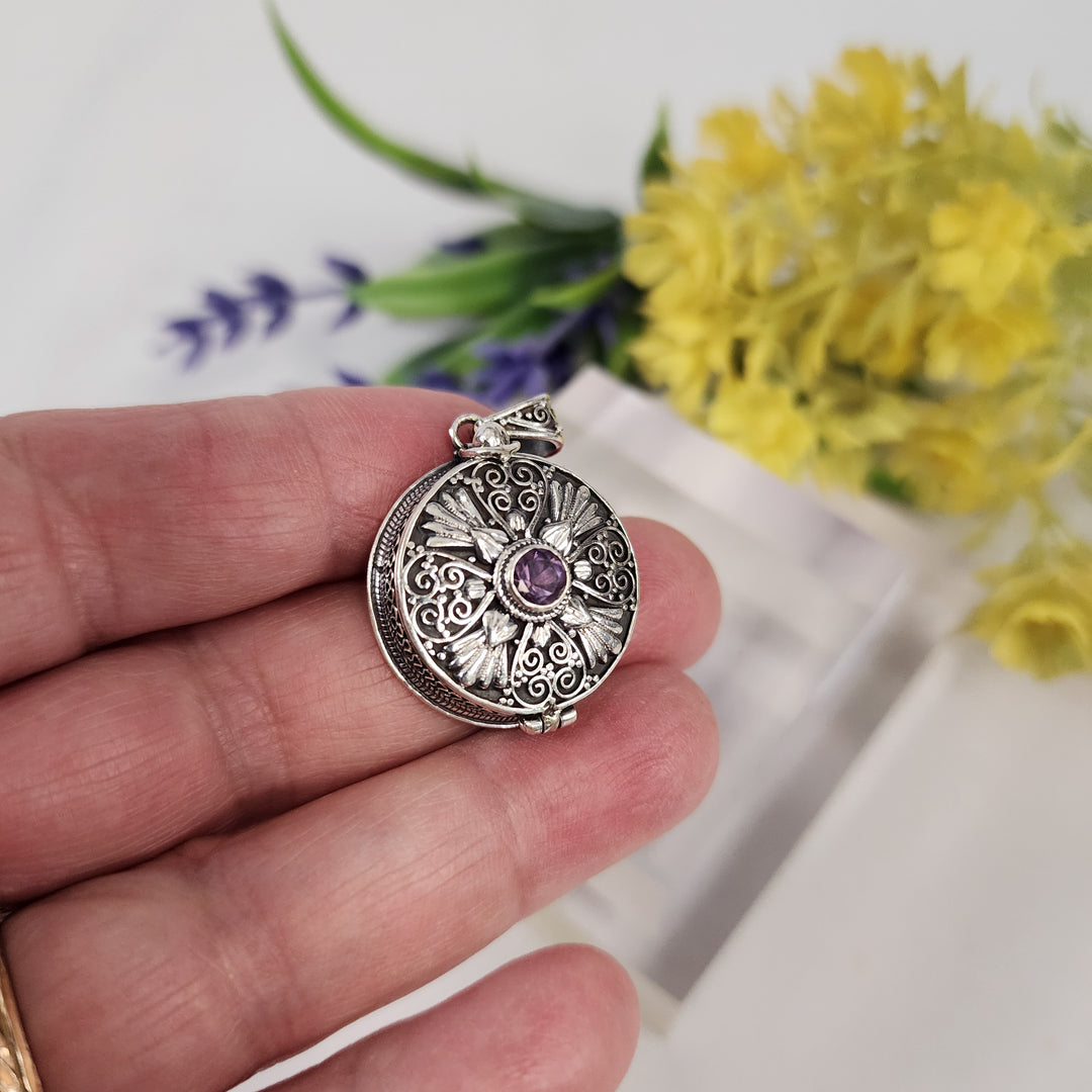 Amethyst Locket  -JDS26144