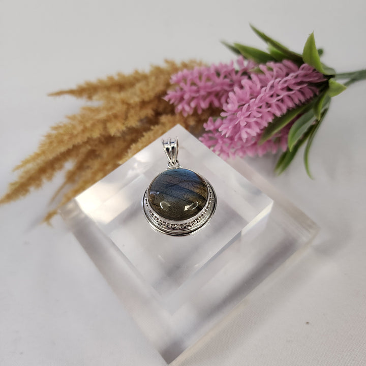 Labradorite Pendant  -JDS26153