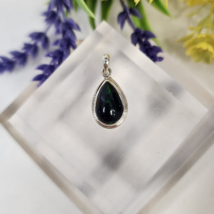 Green Opal Pendant  -JDS26134