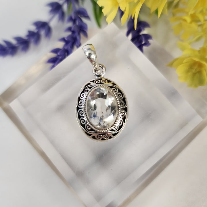 Clear Quartz Pendant  -JDS26127