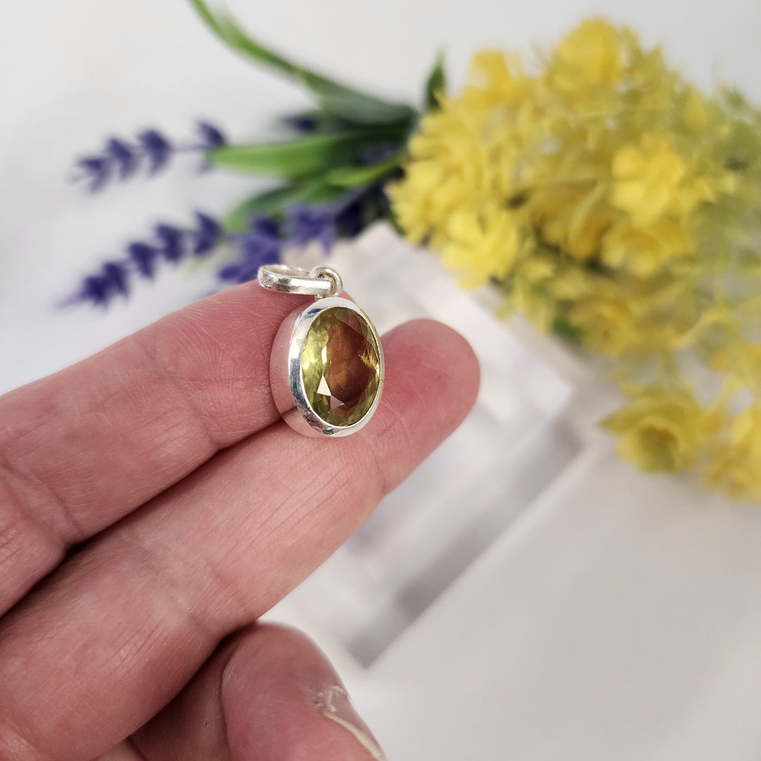 Citrine Pendant  -JDS26110
