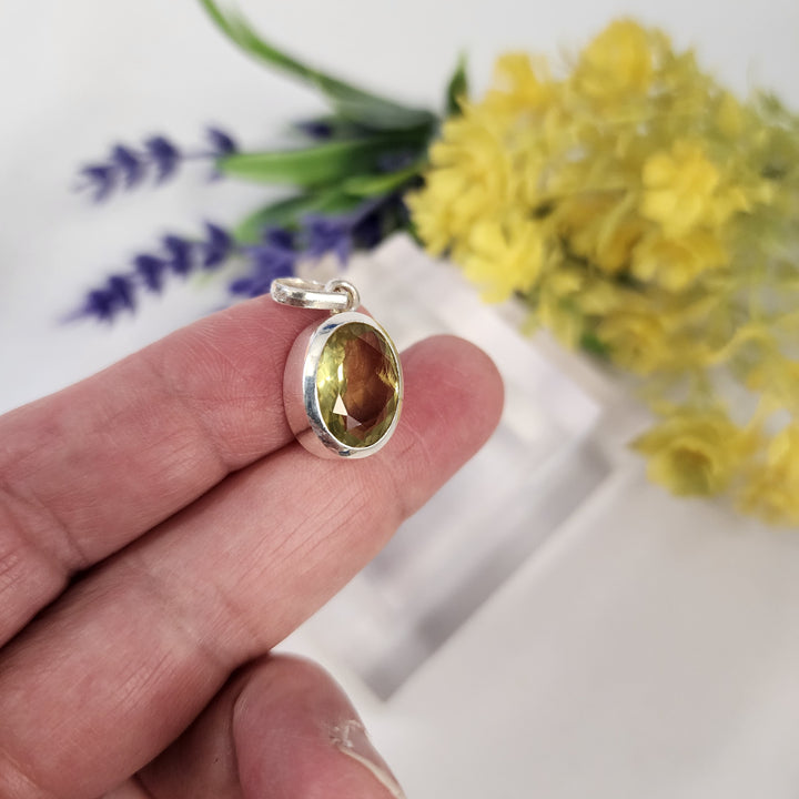 Citrine Pendant  -JDS26110