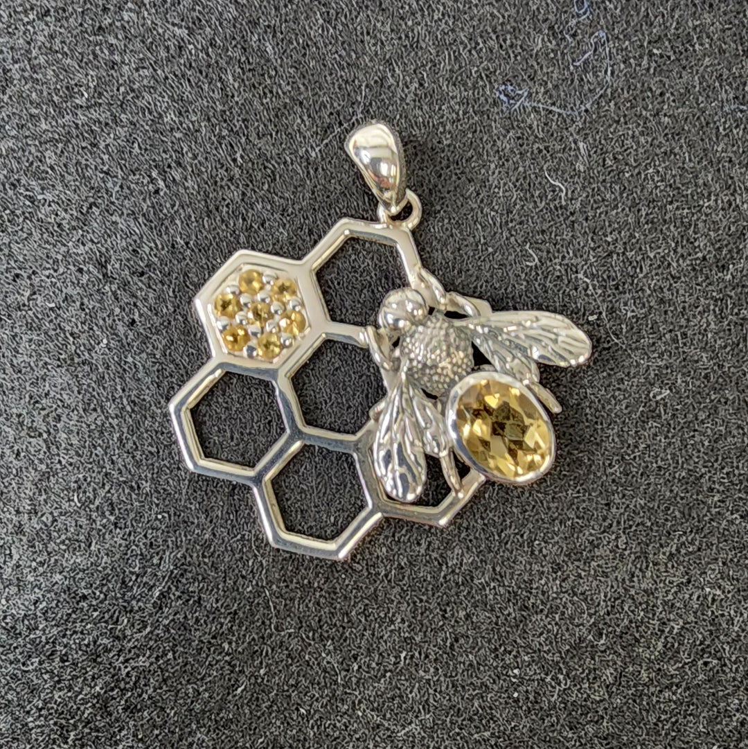 Honeycomb Bee Pendant-MJ149