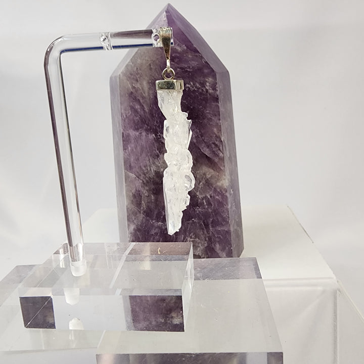 Faden Quartz Pendant FAD-3
