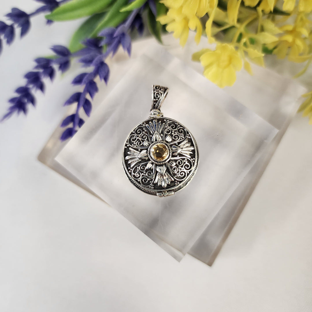 Citrine Locket  -JDS26142