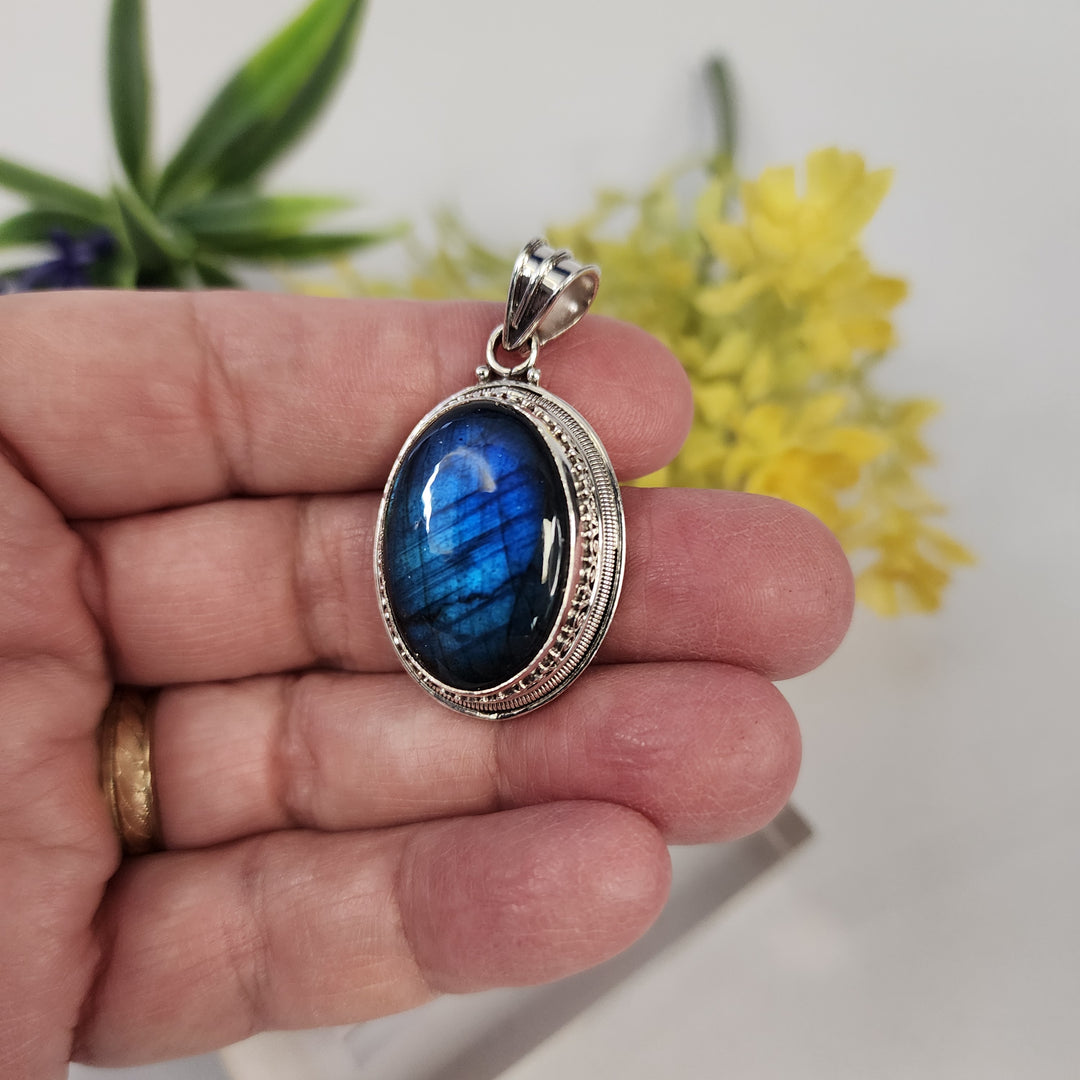 Labradorite Pendant  -JDS26156