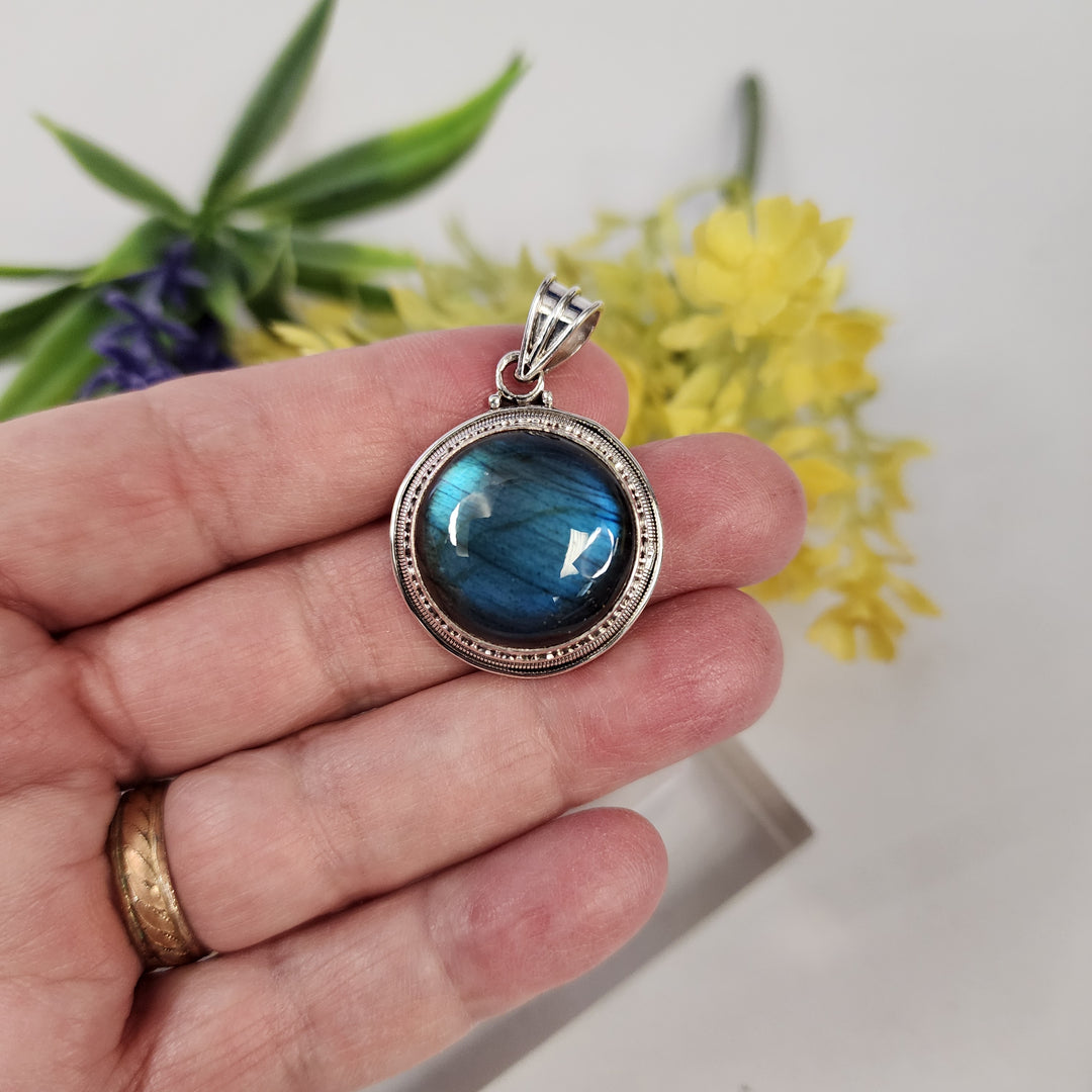 Labradorite Pendant  -JDS26153