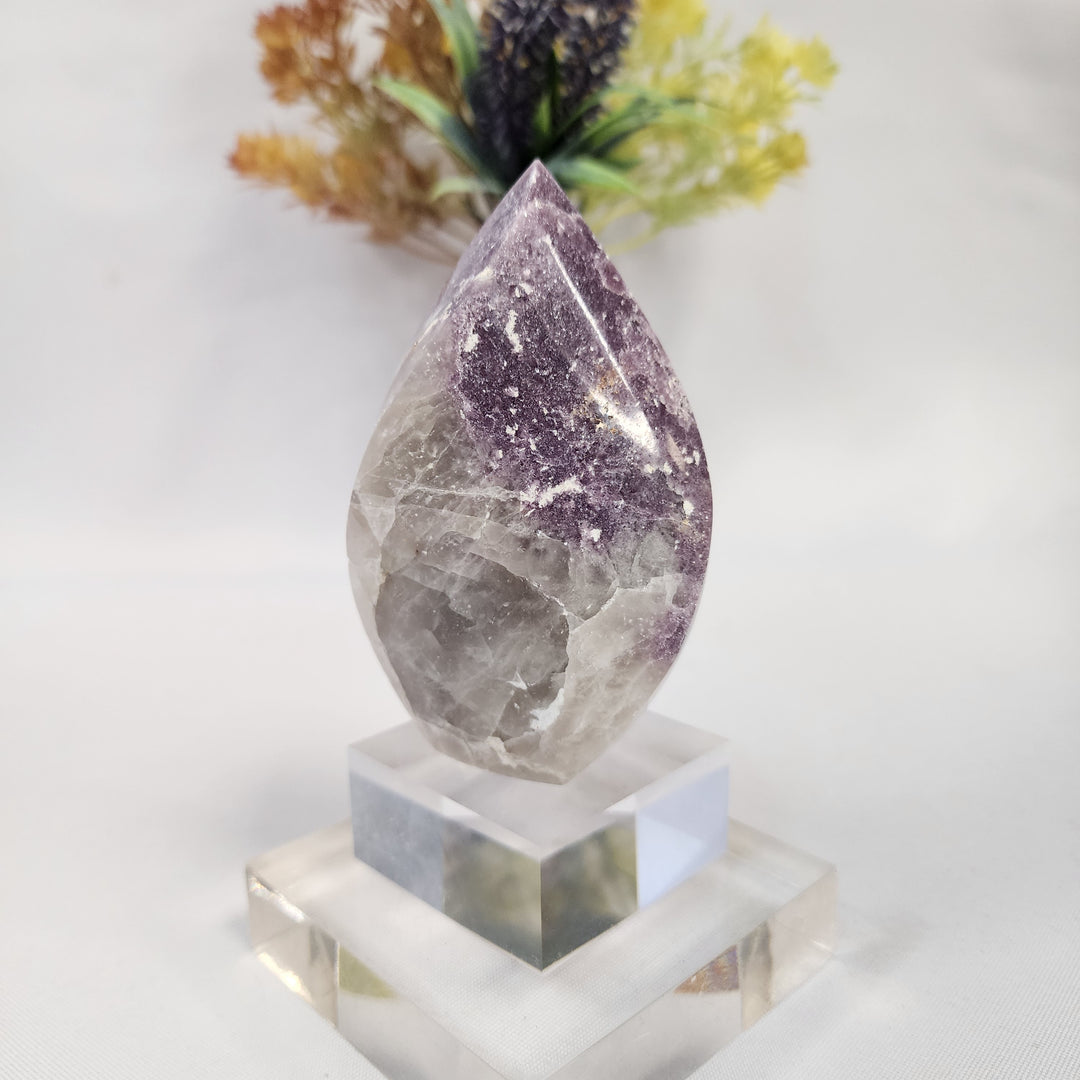 Lepidolite Flame CR26020