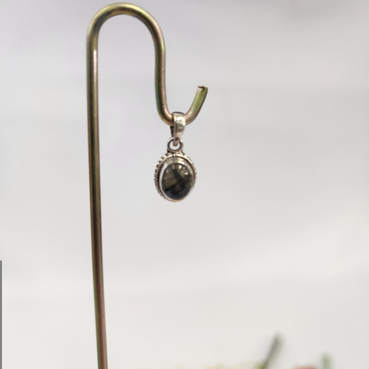 Labradorite Pendant  -JDS26032