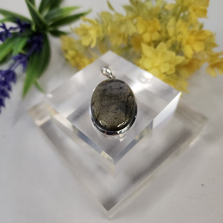 Labradorite Pendant  -JDS26157