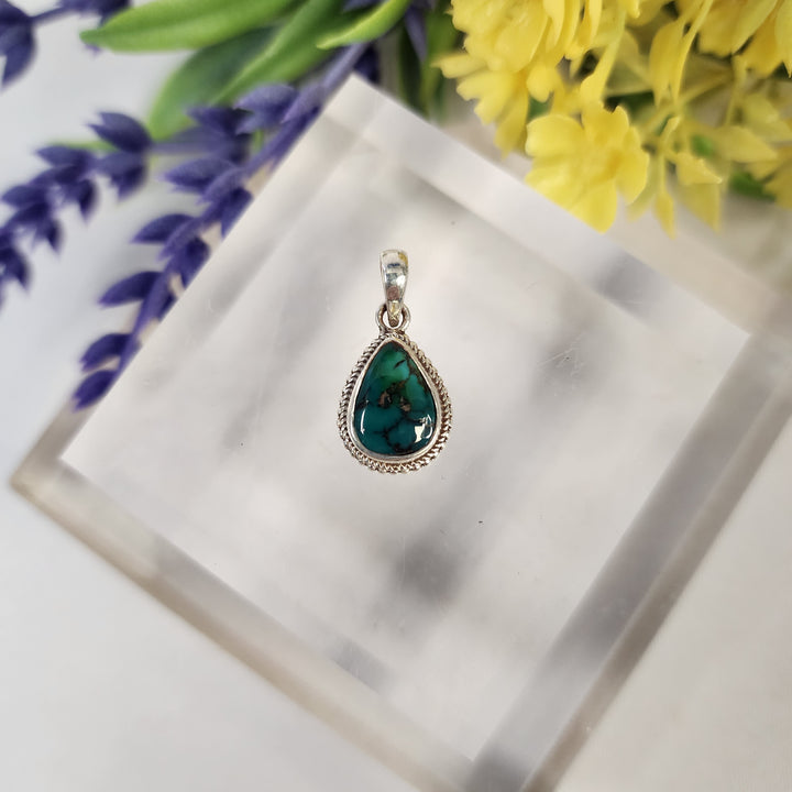 Turquoise Pendant  -JDS26092