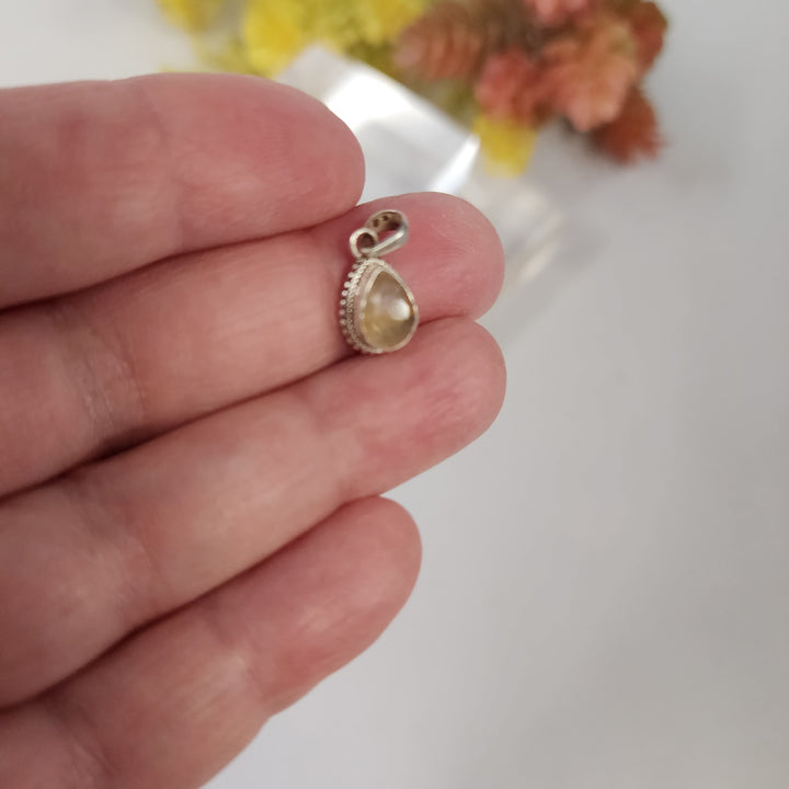Rutile Quartz Pendant  -JDS26042