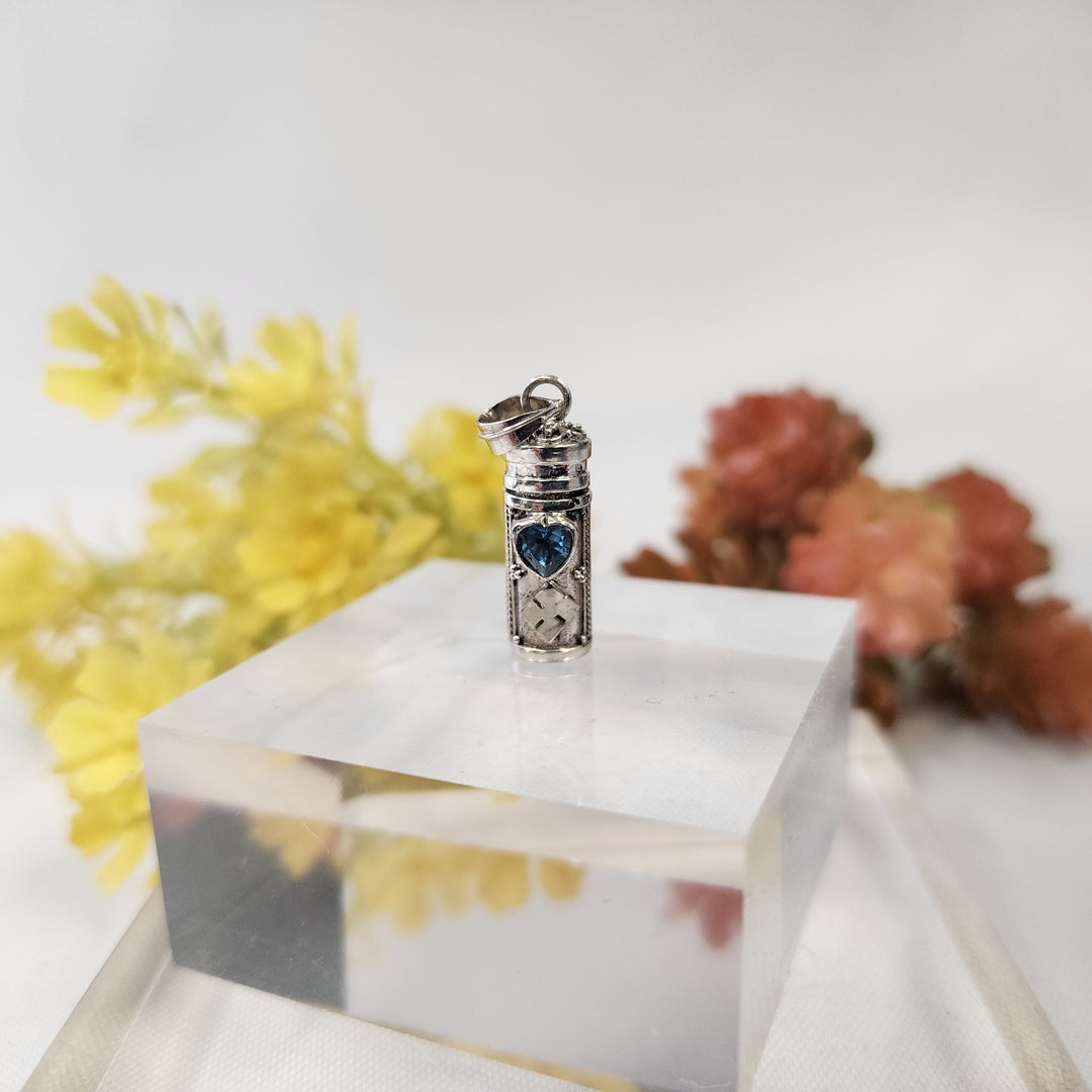 Blue Topaz-Pendant JC26013
