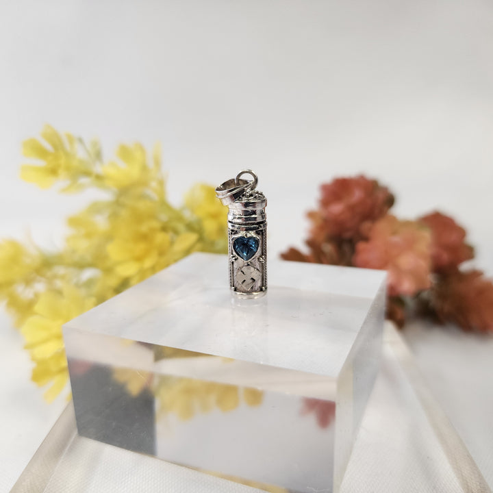 Blue Topaz-Pendant JC26013