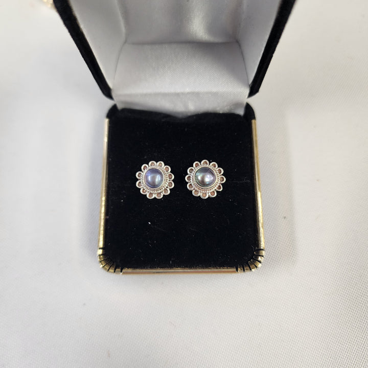 Pearl Earrings  -JDS26057