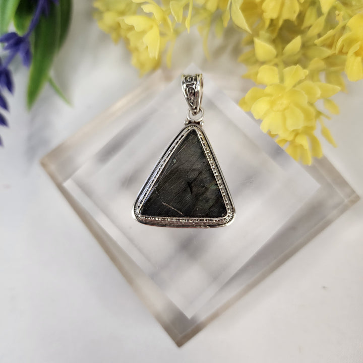 Labradorite Pendant  -JDS26155