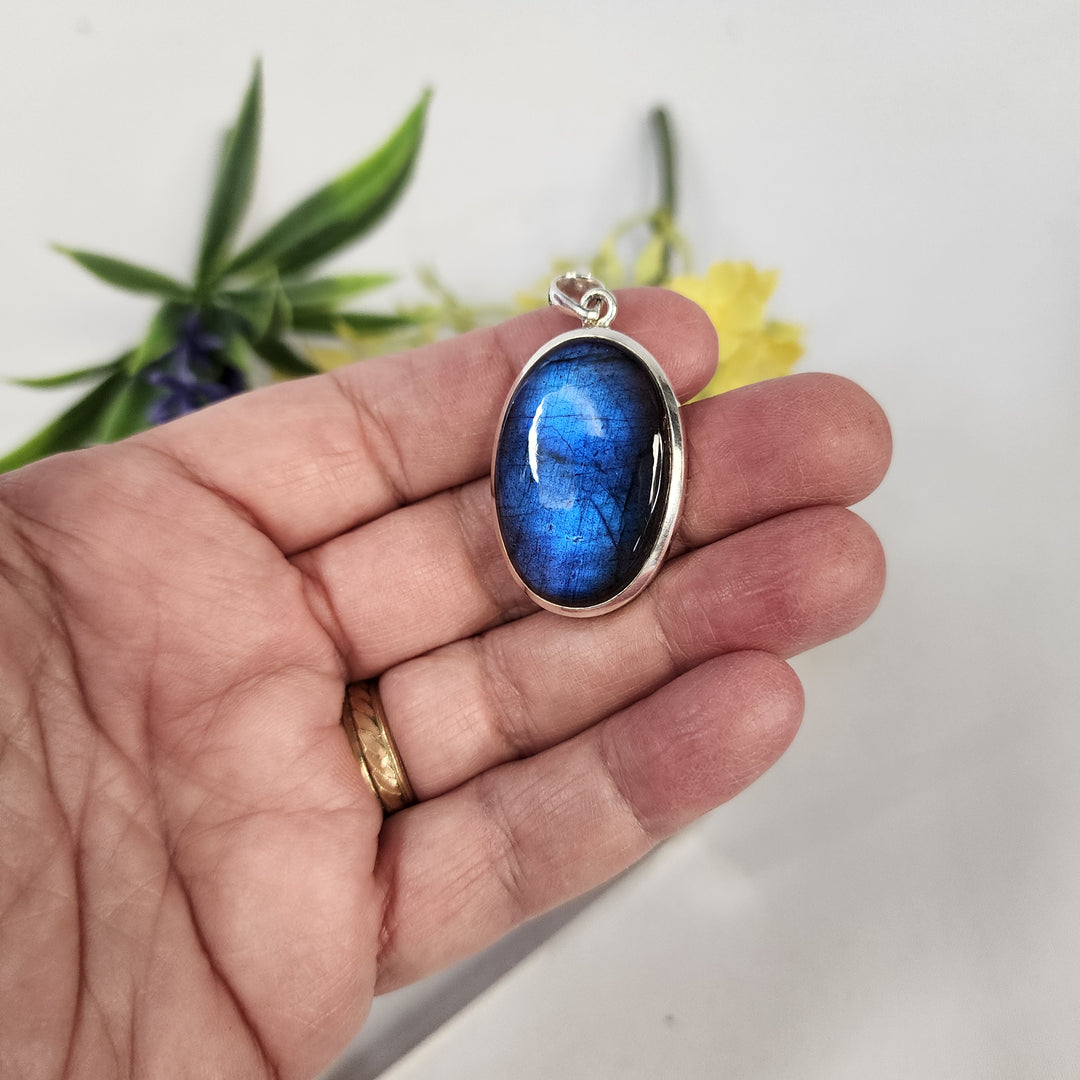 Labradorite Pendant  -JDS26157