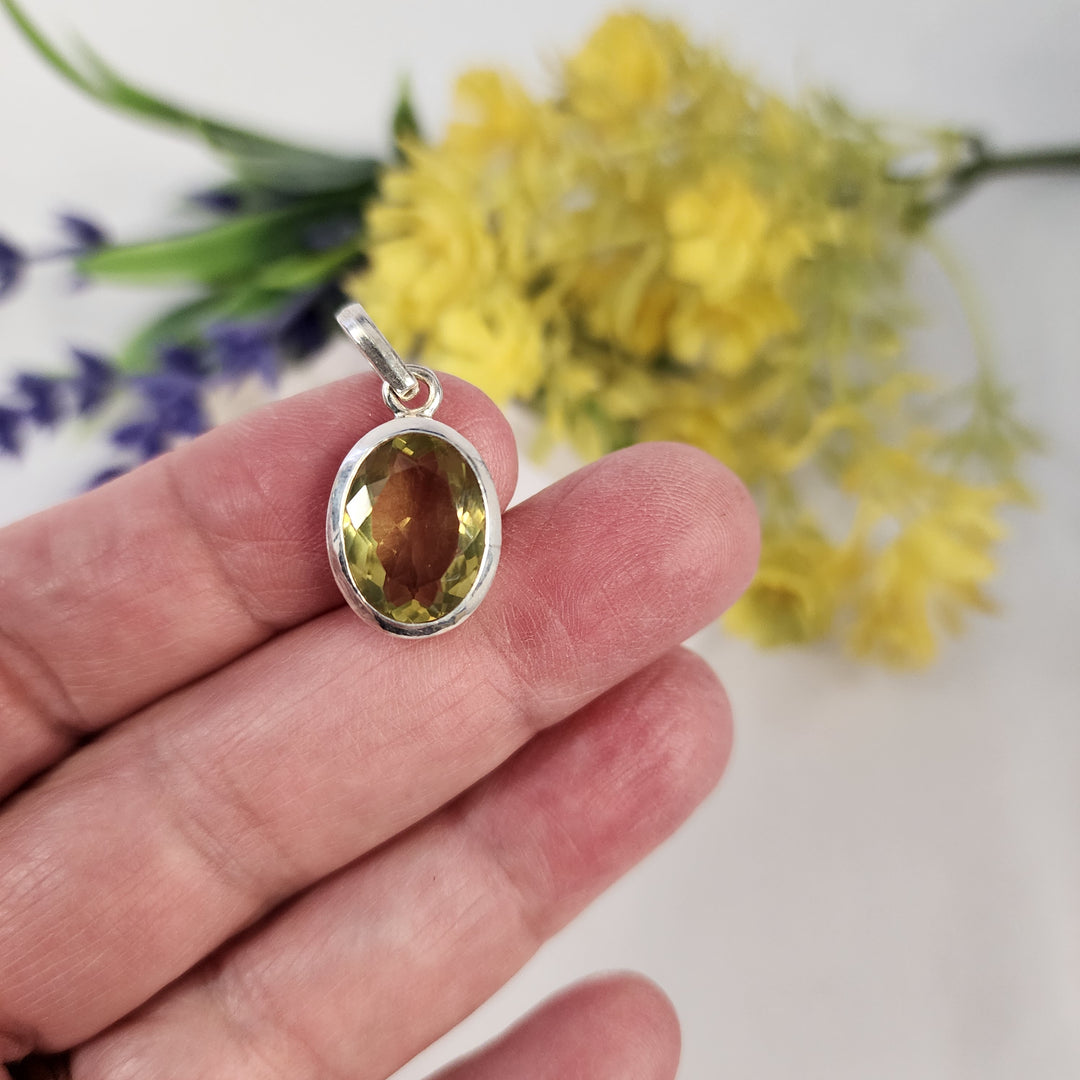 Citrine Pendant  -JDS26110