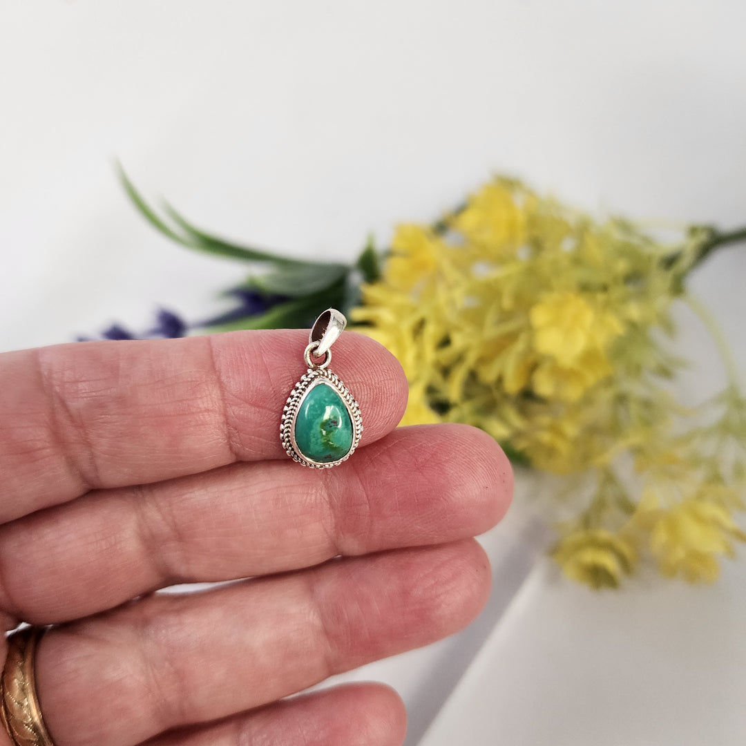 Turquoise Pendant  -JDS26091