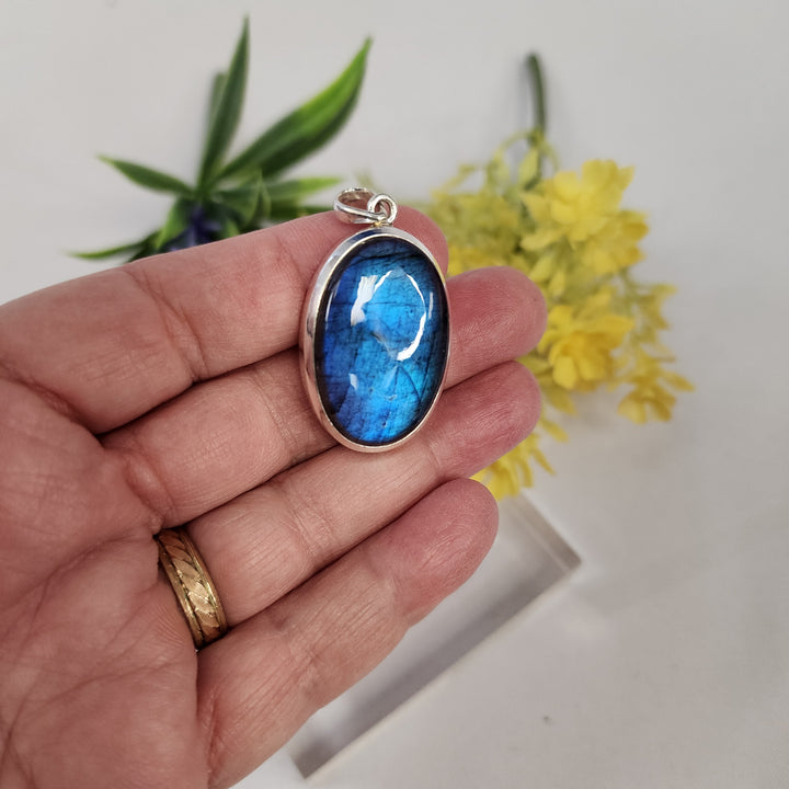 Labradorite Pendant  -JDS26157