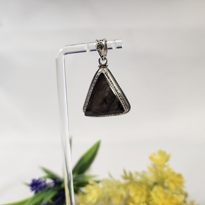 Labradorite Pendant  -JDS26155
